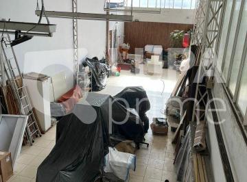 Comercial · 250m² · Salão Comercial de 250m² para Locação, em Santana