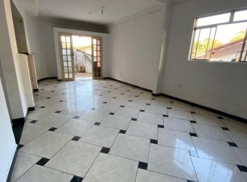Casa de 3 quartos, Ribeirão Pires · Casa a venda no Barro Branco em Ribeirão Pires.