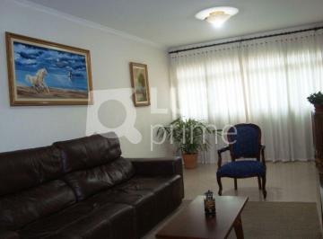 Casa · 230m² · 3 Quartos · 6 Vagas · Sobrado à venda na Vila Paulicéia!