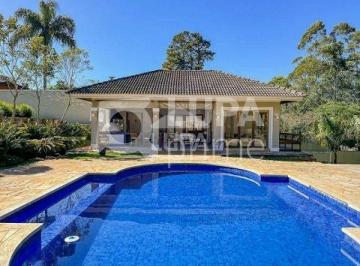 Casa · 700m² · 5 Quartos · 6 Vagas · Sobrado com 5 dormitórios à venda em Mairiporã!