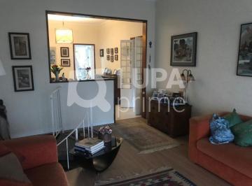 Casa · 160m² · 3 Quartos · 6 Vagas · Sobrado com 3 dormitórios à venda na Vila Rosa!