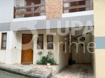 Casa de 3 quartos, São Paulo · Sobrado com 3 dormitórios sendo 1 suíte à venda em Santana!