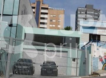 Comercial · 200m² · 3 Vagas · Salão comercial com 200 metros para locação na Água Fria