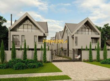 Casa · 204m² · 4 Quartos · Casa à venda - em Ahú