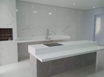 Casa · 200m² · 2 Quartos · 2 Vagas · Bem-vindo ao paraíso do lar!