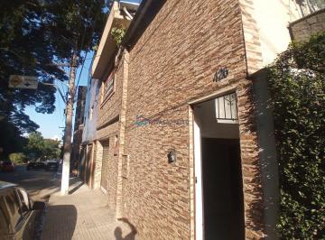 Comercial · 204m² · 1 Vaga · Casa Assobradada bairro vila guarani