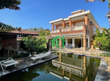 d6af73f1a12e1b9b3a90558bcf34ac6133e2019b · Casa com 4 dormitórios à venda, 350 m² por R$ 1.500.000,00 - Acapulco - Guarujá/SP