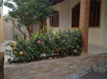 Foto 01 · Casa à venda em Votorantim-SP, no Parque Jatai, com 2 quartos, 2 salas, 2 banheiros, 2 vagas de gara