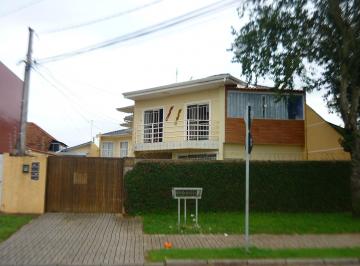 Casa de 3 quartos, Curitiba · Sobrado no Pinheirinho,cond. fechado,3 quartos,suíte,sala,churrasq,cozinha, vaga