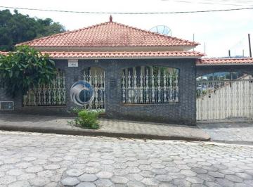 Foto 01 · Linda Casa em São Lourenço MG, Bairro de Alto Padrao, proximo do centro da cidade