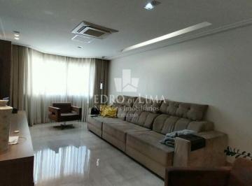 Casa · 193m² · 3 Quartos · 3 Vagas · Sobrado frontal conta com 3 quartos sendo 1 suíte e 3 vagas na Penha