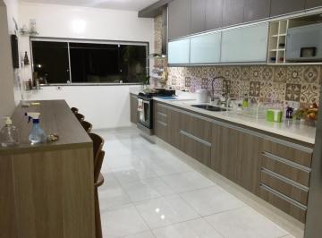 Foto 01 · Casa sobrado para venda no Jardim Fernandes