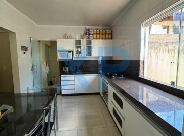 COZINHA · APARTAMENTO RESIDENCIAL A VENDA NO BAIRRO SÃO ROQUE EM DIVINÓPOLIS-MG