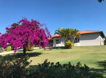 Foto 01 · Casa em Condomínio à Venda em Itu-SP, Parque Village Castelo: 3 Quartos, 1 Suíte, 2 Salas, 2 Banheir