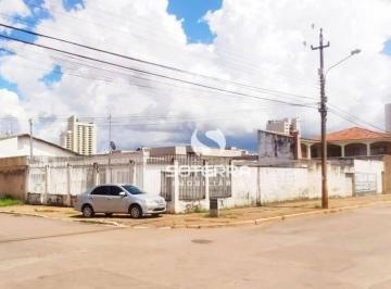 1df19f55b27f3954c719171a158c1a2cff0f1557 · LOTE/CASA ESQUINA QNA 35 TAGUATINGA