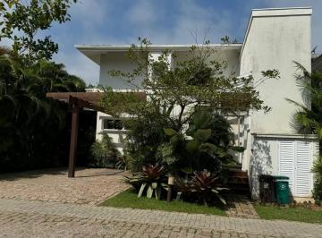 Casa de 5 quartos, São Sebastião · Casa Juquehy 4 suítes piscina privativa mobiliada – 225 m²