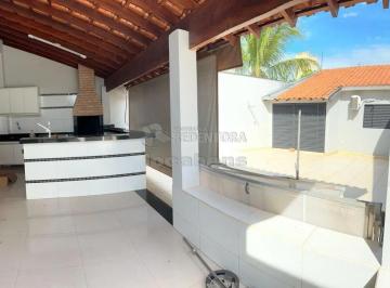 Casa · 396m² · 4 Quartos · 4 Vagas · Casa Padrão em São José do Rio Preto