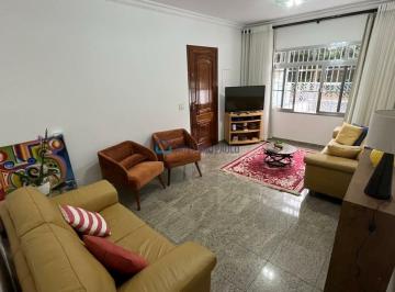 Casa · 193m² · 3 Quartos · 4 Vagas · Sobrado Ipiranga