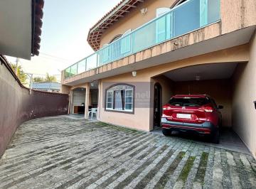 Foto 01 · Imperdível oportunidade! Casa à venda em Itanhaém-SP, bairro Savoy, com 3 quartos, 1 sala, 4 vagas d