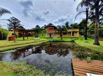 Casa · 680m² · 7 Quartos · 2 Vagas · CHÁCARA COM 2.800M² DENTRO DE CONDOMÍNIO ALTO PADRÃO - COLINAS DE IBIUNA.