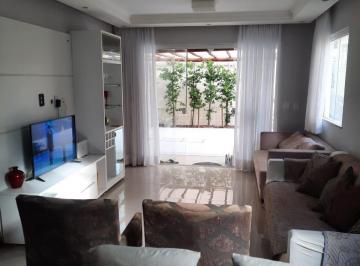 Casa · 126m² · 4 Quartos · 2 Vagas · Casa em Ipitanga