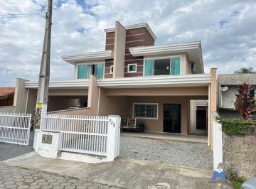 Casa · 125m² · 2 Quartos · 2 Vagas · Sobrado no Ubatuba, São Francisco do Sul - SC