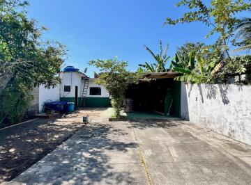 Casa · 400m² · 3 Quartos · 3 Vagas · Casa com 1 Dormitório e 2 Suítes Externas – Ótima Oportunidade