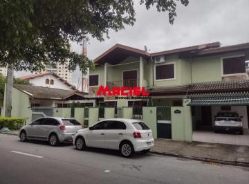 Casa · 320m² · 6 Quartos · 4 Vagas · rara oportunidade - casa de alto padrão muito bem localizada