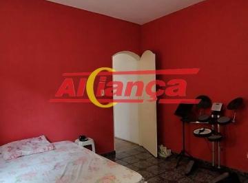Casa · 1m² · 3 Quartos · 2 Vagas · Sobrado da frente todos os cômodos amplos, parte de baixo sendo, sala, banheiro, cozinha, lavanderia