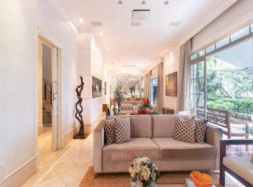 Casa · 584m² · 5 Quartos · 4 Vagas · Sobrado com 5 quartos à venda em Vila madalena - SP
