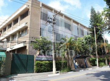 Comercial · 8813m² · 25 Vagas · Prédio industrial com 8813m2, 25 vagas e Pátio de manobras no Tucuruvi