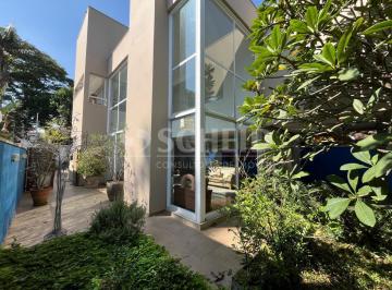 Casa · 360m² · 3 Quartos · Casa com 3 quartos na Chácara Santo Antonio!!