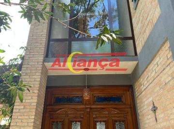 Casa · 1064m² · 4 Quartos · 7 Vagas · Sobrado em Arujazinho III, 04 dorm, 04 suites, 07 vagas, 1064 metros