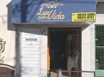 Comercial de 1 quarto, Paulo Afonso · Ponto comercial e apartamento, ótima localização, no Centro