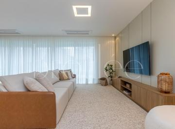 Apartamento de 3 quartos, Itajaí · APARTAMENTO FINAMENTE MOBILIADO NA PRAIA BRAVA PARA ALUGUEL ANUAL