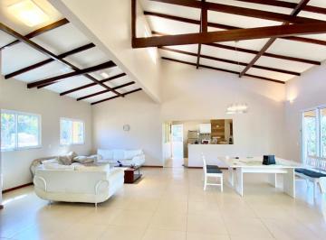 Casa de 3 quartos, Brasília · Casa St Habitacional Tororó - 03 suites