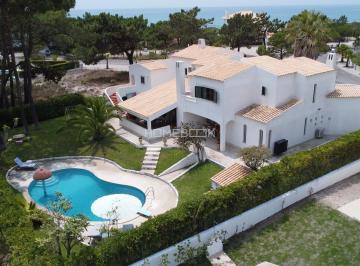 Casa de 5 quartos, Jaboatão dos Guararapes · Moradia de Luxo em Portugal a 100 metros da praia