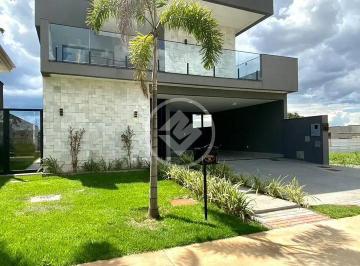 Casa · 239m² · 3 Quartos · 4 Vagas · Casa Alto Padrão - Aparecida de Goiânia codigo: 67484