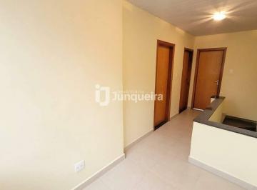 Casa · 113m² · 3 Quartos · Casa Comercial na Região Central