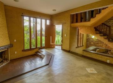 Casa de 4 quartos, Belo Horizonte · Casa à venda, 4 quartos, 1 suíte, 6 vagas, Castelo - Belo Horizonte/MG