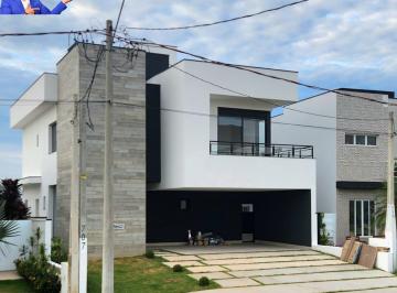 Casa · 265m² · 3 Quartos · 2 Vagas · Casa Sobrado de Alto Padrão Condomínio Central Parque!