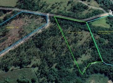 Rural · 20000m² · Belas Fazendinhas de 02 Hectares ou 20.000 M² em Local noBRe de entre Rios de Minas