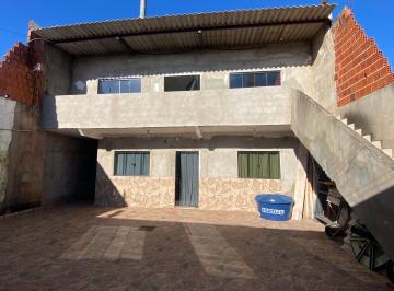 Casa de 4 quartos, Ceilândia · Ótimo Sobrado com 04 quartos lote 200m2 no Setor Habitacional Sol Nascente
