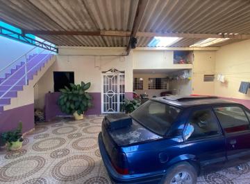 Casa de 4 quartos, Ceilândia · Ótimo Sobrado com 04 quartos