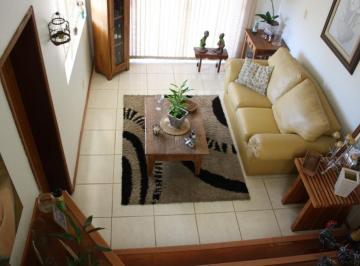 Casa · 170m² · 3 Quartos · 4 Vagas · Casa em Condomínio, Lenheiro, Valinhos, SP