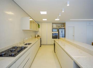 Apartamento de 3 quartos, Curitiba · Apartamento mobiliado à venda com 3 suíte e 2 vagas no Seminário 