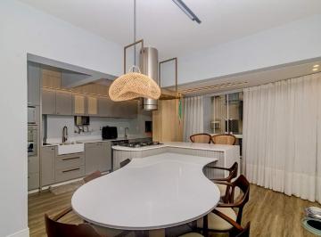 Apartamento · 78m² · 2 Quartos · 1 Vaga · Apartamento mobiliado à venda no Ed. Brasil Central Balneário Camboriú