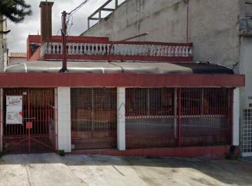 Casa · 100m² · 4 Quartos · 2 Vagas · Sobrado, edícula e salão comercial