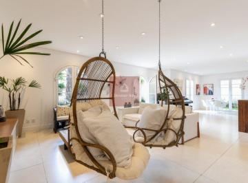 Casa · 533m² · 4 Quartos · 5 Vagas · CASA EM CONDOMÍNIO JARDIM PETRÓPOLIS 533,45M2 - 4SUÍTES - 5VAGAS COM PISCINA E CHURRASQUEIRA.
