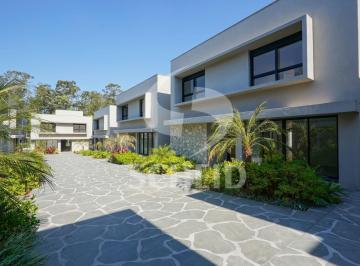 Casa · 580m² · 4 Quartos · 6 Vagas · Casa em Condominio fechado na Chacára Santo Antonio!